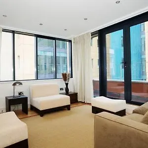 https://city-apartments.dublin-hotelsweb.com